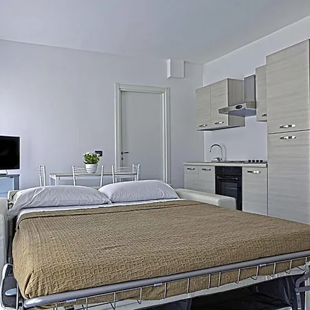 Nino Apartmán